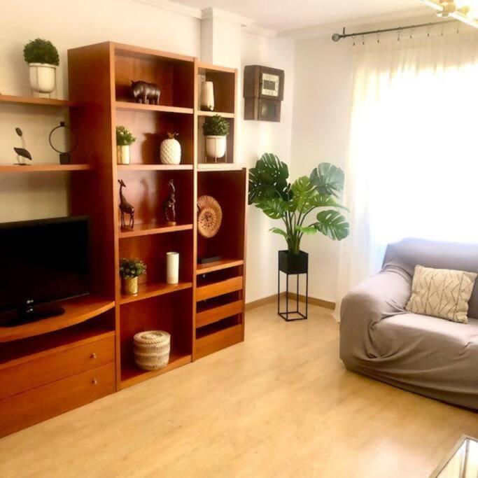 Nuevo Con Piscina A 2 Minutos Estacion Tren Ave Apartment Zaragoza Ngoại thất bức ảnh