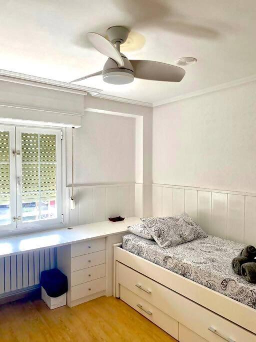 Nuevo Con Piscina A 2 Minutos Estacion Tren Ave Apartment Zaragoza Ngoại thất bức ảnh