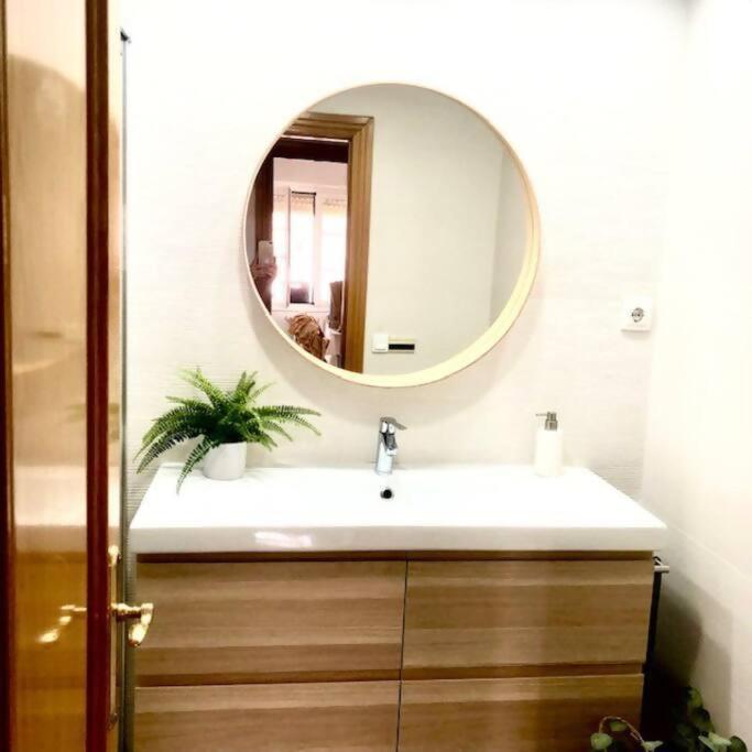 Nuevo Con Piscina A 2 Minutos Estacion Tren Ave Apartment Zaragoza Ngoại thất bức ảnh