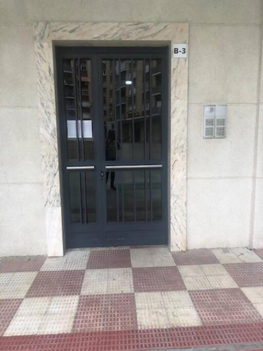 Nuevo Con Piscina A 2 Minutos Estacion Tren Ave Apartment Zaragoza Ngoại thất bức ảnh